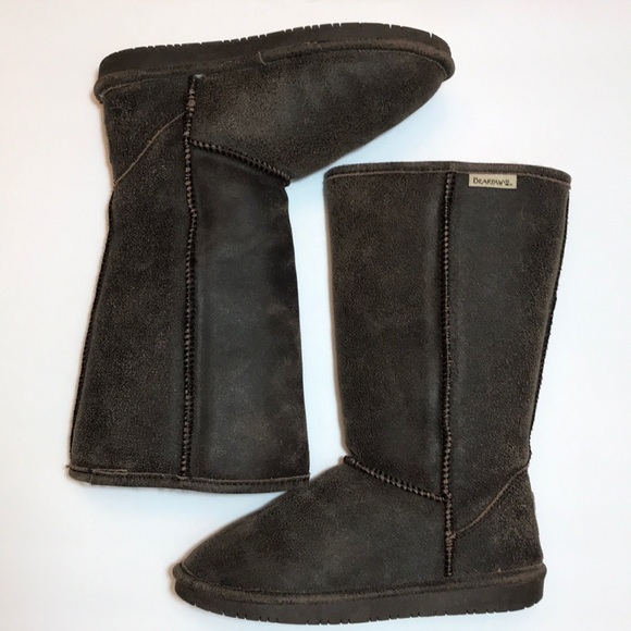 BearPaw Size 7 Tall Sheepskin Suede boots - Picture 2 of 8
